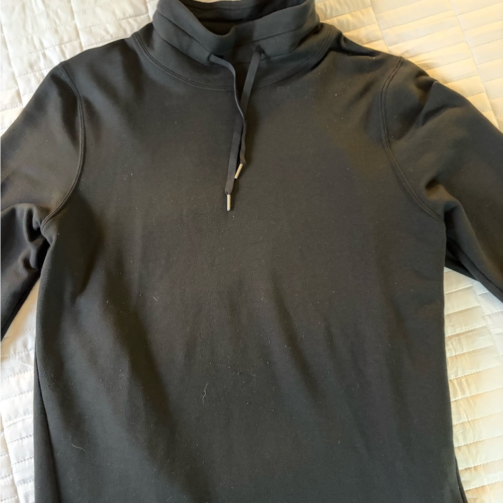 Quince women’s mock neck sweatshirt